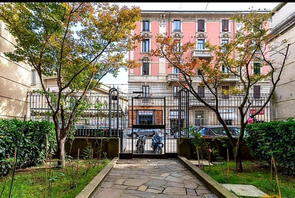 밀라노 A Casa Di... 아파트 외부 사진